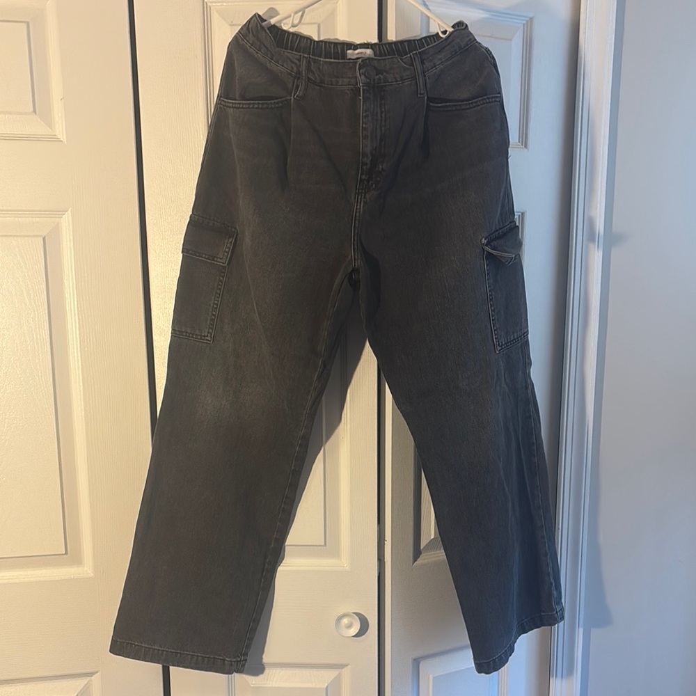 Forever 21 Black Relaxed Jeans